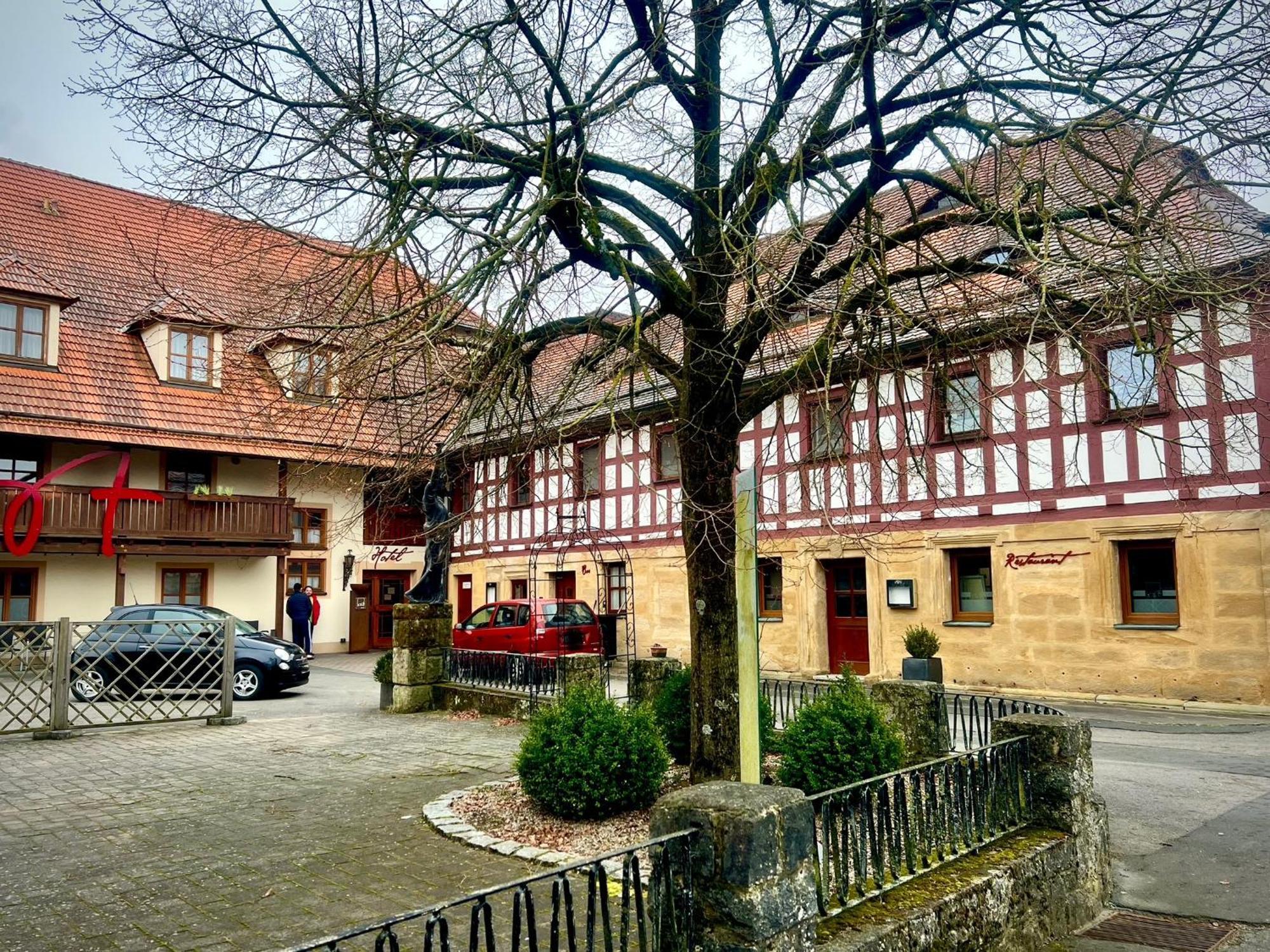 Hotel Das Rot Burgkunstadt Exterior foto